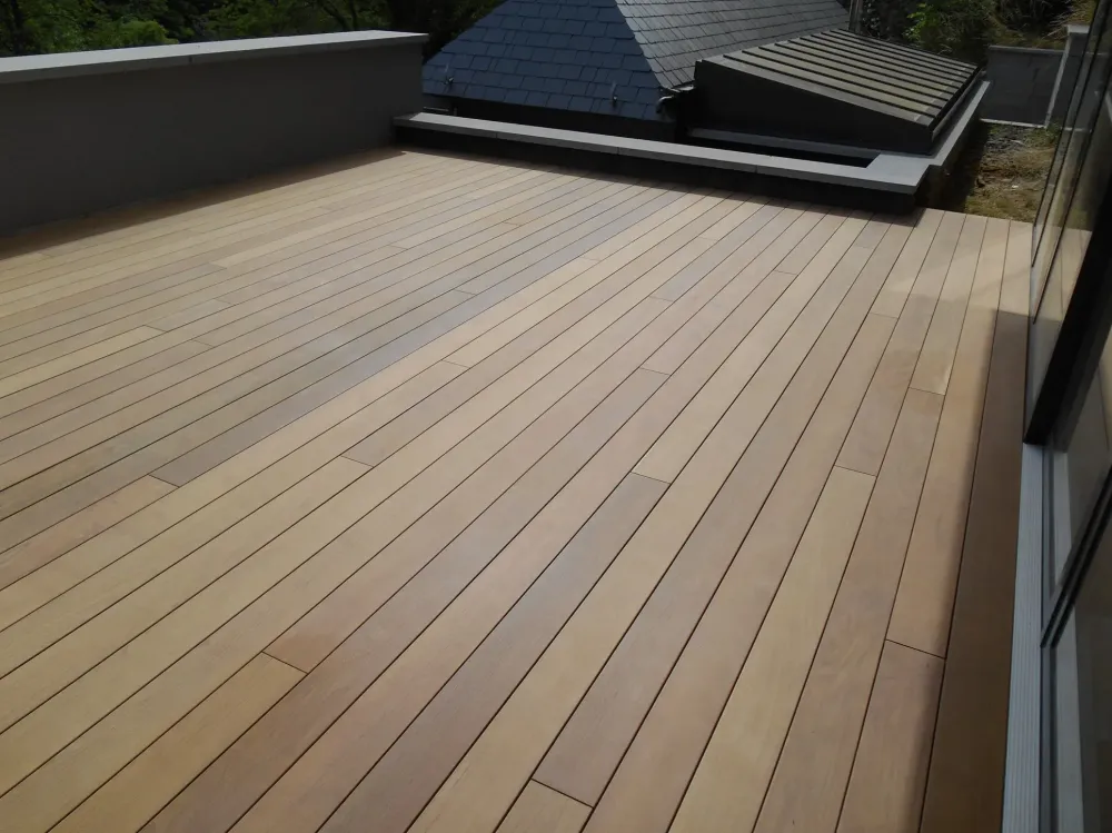 Parquet piscine