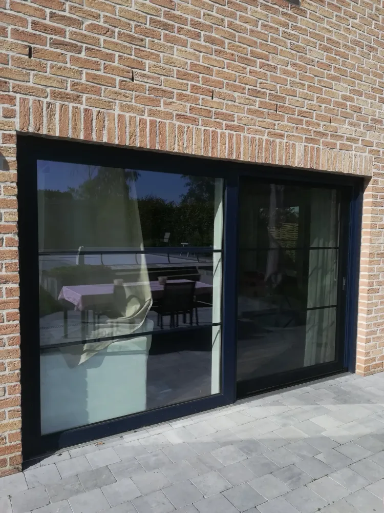Porte fenetre exterieur